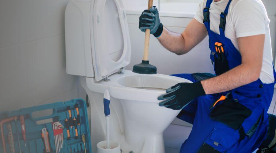 Professional septic pumping service in New Palestine, IN